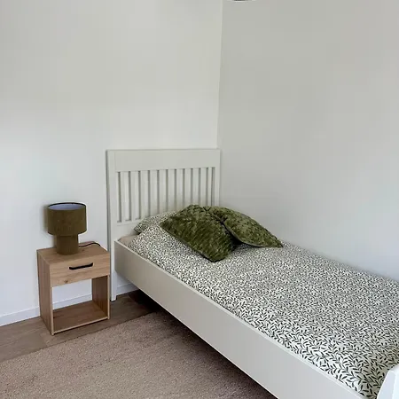 Apartamento 3 à Reims, Idéal 4 Voyageurs *