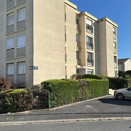 Verzy - 3 - Calme - Equipe - Proche Centre De Reims, 7min En Voiture * Reims
