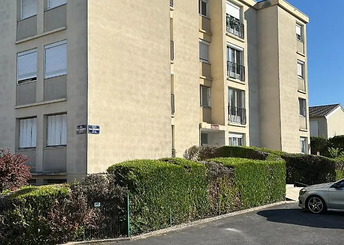 Appartement 3 Chambres A Reims, Ideal 4 Voyageurs * Reims